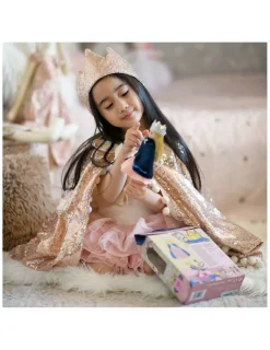 Lottie Poupée reine du chateau